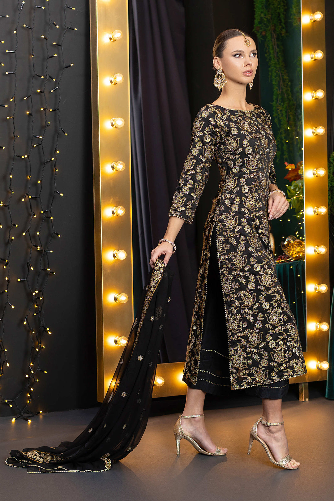 dress designer lahore Aina-best fashion designer-pakistan-lahore